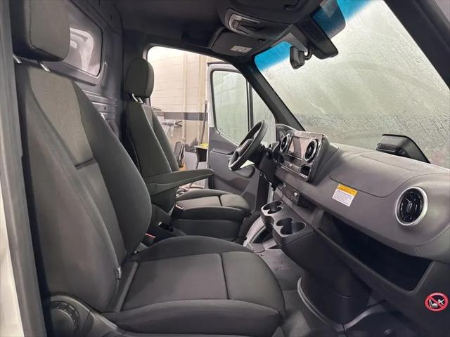 2026 Mercedes-Benz Sprinter 2500 Standard Roof 4-Cyl Diesel