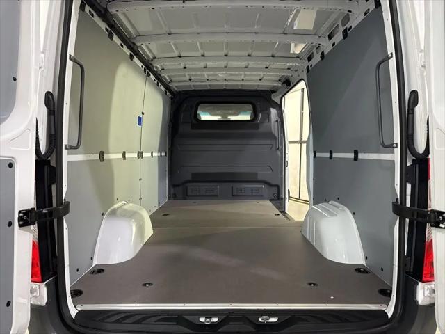 2026 Mercedes-Benz Sprinter 2500 Standard Roof 4-Cyl Diesel