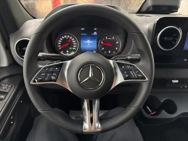 2026 Mercedes-Benz Sprinter 2500 Standard Roof 4-Cyl Diesel