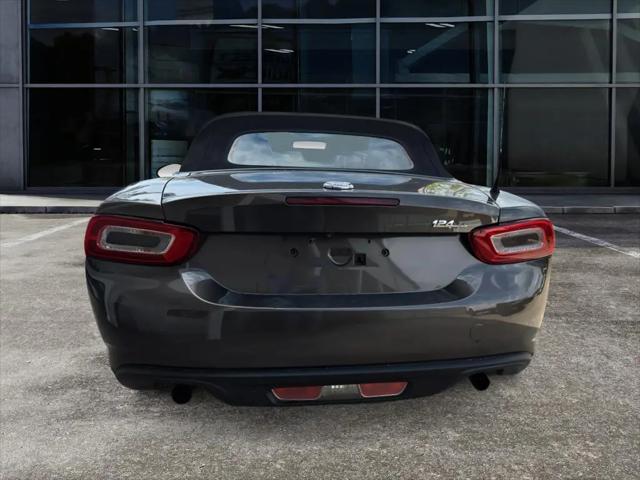 2018 Fiat 124 Spider Classica