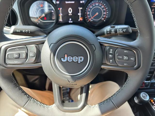 2025 Jeep Wrangler 4-Door Willys 4x4