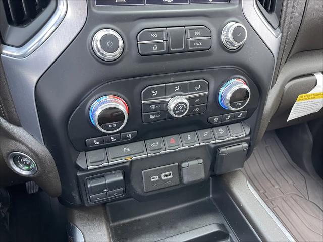 2022 GMC Sierra 1500 Limited 4WD Crew Cab Short Box SLT