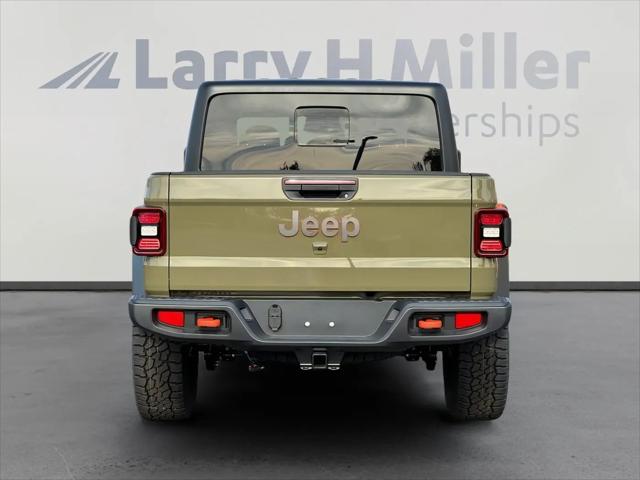 2026 Jeep Gladiator Sport