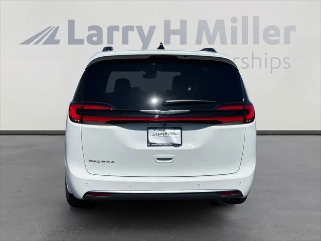 2026 Chrysler Pacifica Pinnacle
