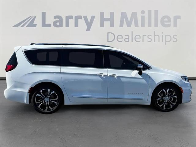 2026 Chrysler Pacifica Pinnacle