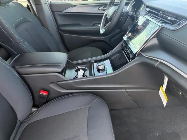2026 Jeep Grand Cherokee Altitude 4x4