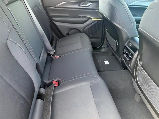 2026 Jeep Grand Cherokee Altitude 4x4