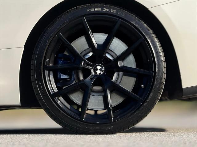 2021 BMW M8 xDrive