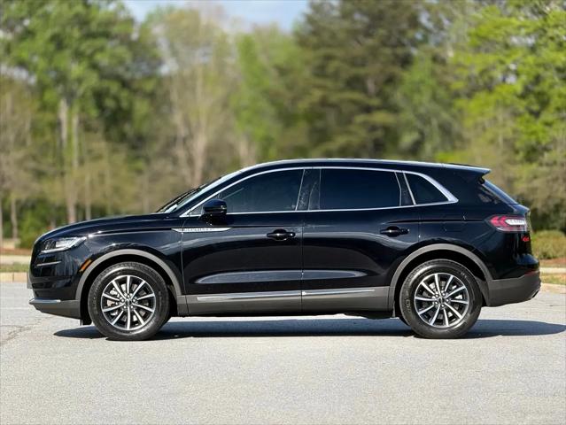 2022 Lincoln Nautilus Standard