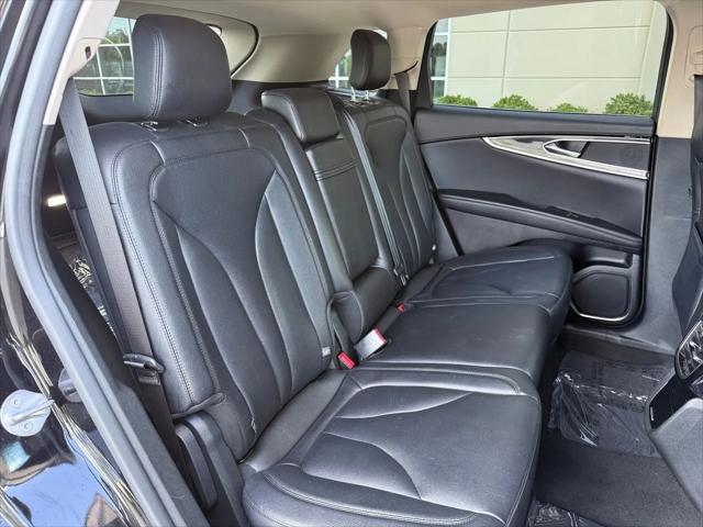 2022 Lincoln Nautilus Standard