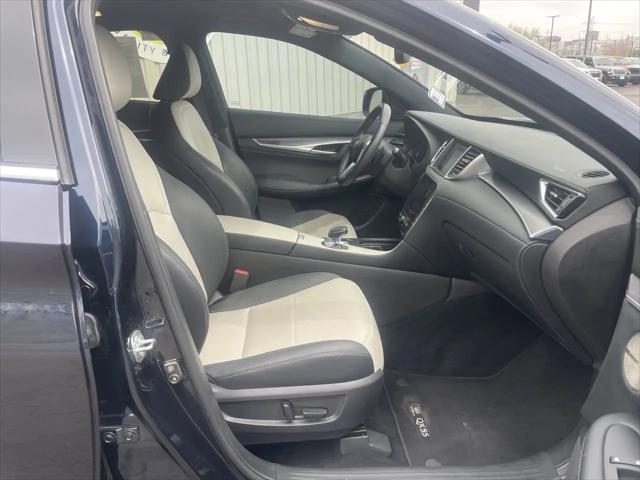 2023 INFINITI QX55 ESSENTIAL AWD