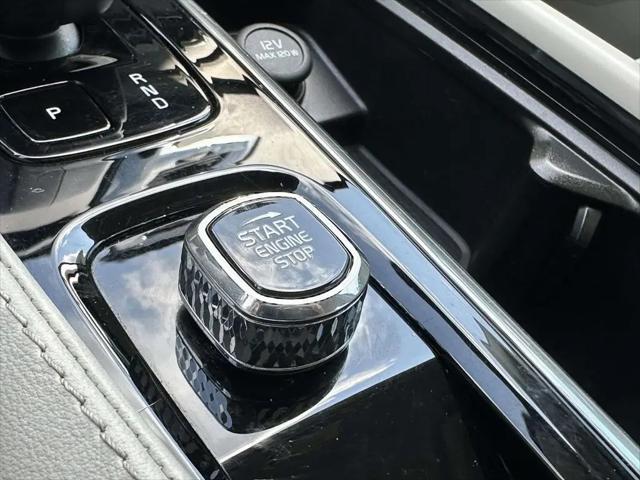 2023 Volvo XC90 B6 Plus 7-Seater