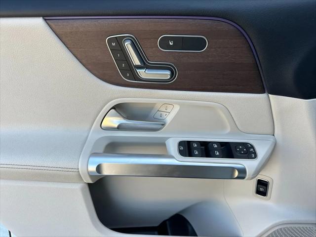 2023 Mercedes-Benz GLB GLB 250