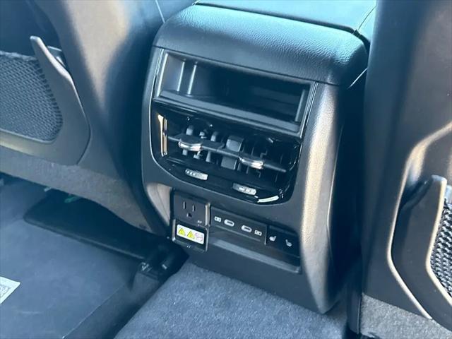 2026 Jeep Grand Cherokee Limited 4x2