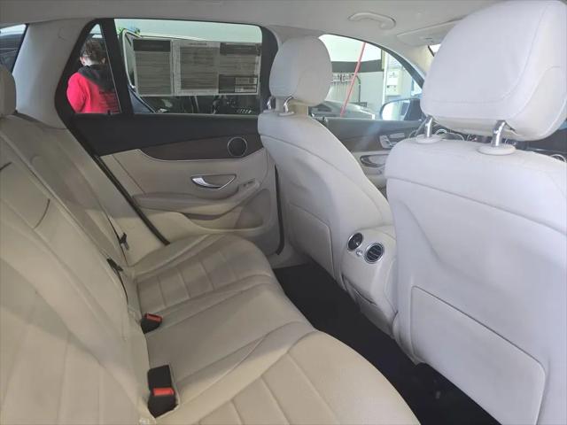 2022 Mercedes-Benz GLC SUV