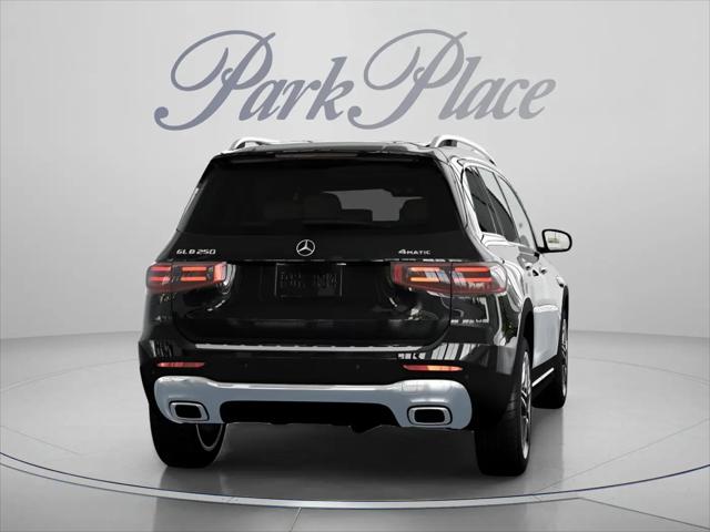 2026 Mercedes-Benz GLB 4MATIC