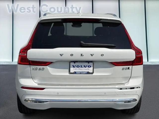 2023 Volvo XC60 B5 Ultimate Bright Theme