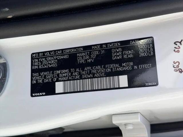 2023 Volvo XC60 B5 Ultimate Bright Theme