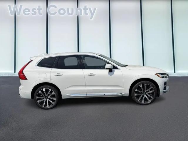 2023 Volvo XC60 B5 Ultimate Bright Theme