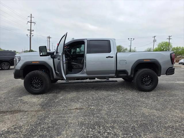 2025 GMC Sierra 2500HD 4WD Crew Cab Standard Bed AT4X