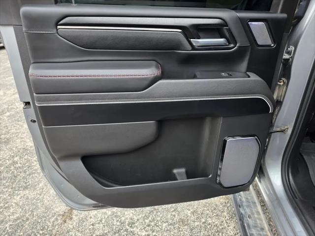 2025 GMC Sierra 2500HD 4WD Crew Cab Standard Bed AT4X