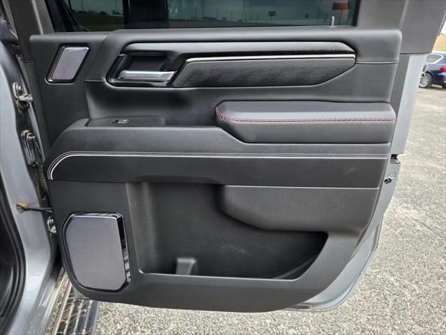 2025 GMC Sierra 2500HD 4WD Crew Cab Standard Bed AT4X