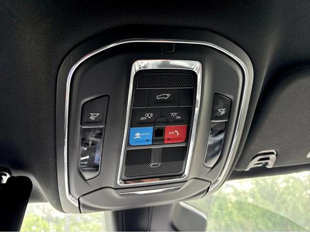 2023 Jeep Wagoneer Series II 4x4