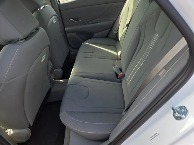 2026 Hyundai Elantra SEL Sport