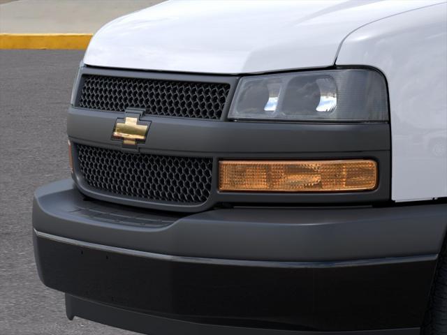 2025 Chevrolet Express Passenger RWD 3500 Extended Wheelbase LS