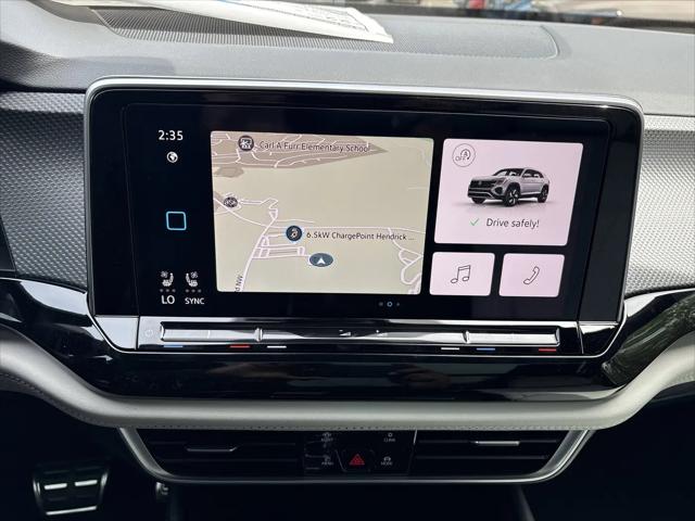 2026 Volkswagen Atlas Cross Sport SEL Premium R-Line