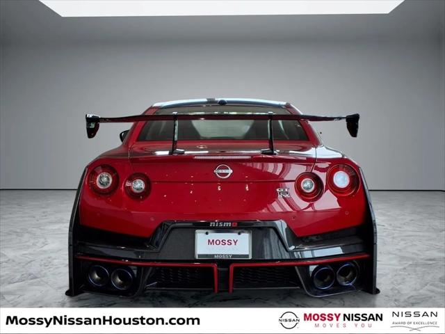 2024 Nissan GT-R NISMO Dual-clutch 6-Speed Transmission