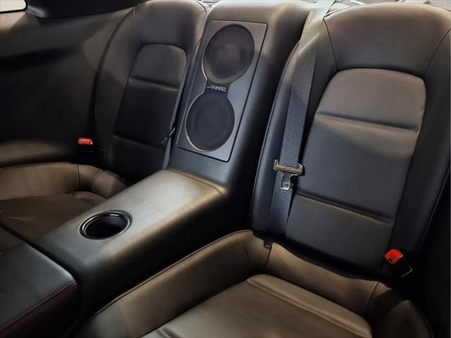 2024 Nissan GT-R NISMO Dual-clutch 6-Speed Transmission