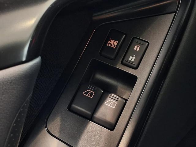 2024 Nissan GT-R NISMO Dual-clutch 6-Speed Transmission