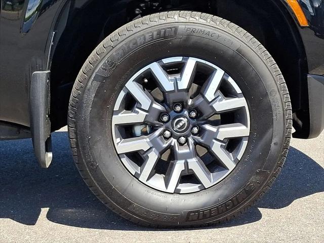 2025 Nissan Frontier Crew Cab SL 4x4