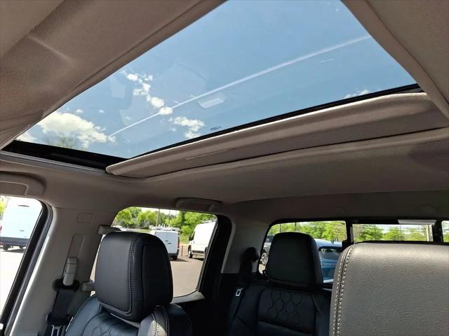 2025 Nissan Frontier Crew Cab SL 4x4