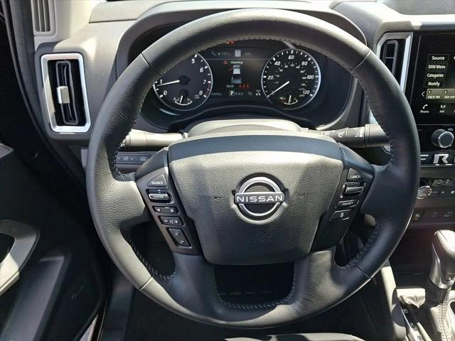 2025 Nissan Frontier Crew Cab SL 4x4