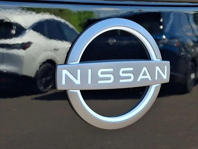 2025 Nissan Frontier Crew Cab SL 4x4