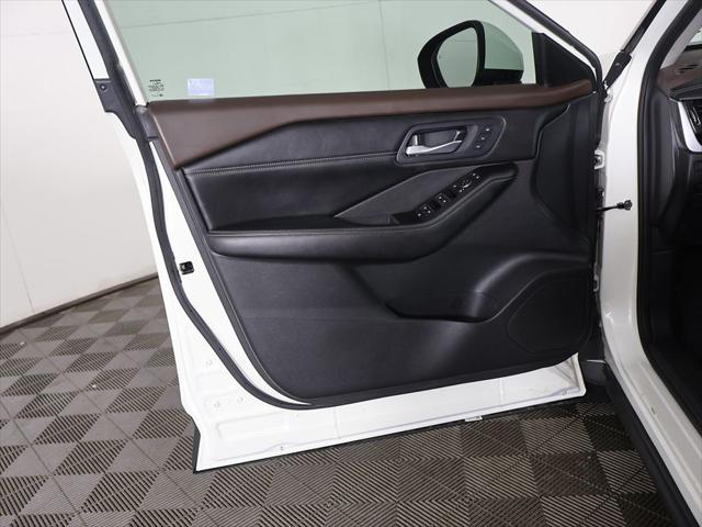2023 Nissan Rogue SL Intelligent AWD