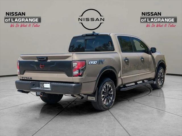 2023 Nissan Titan Crew Cab PRO-4X 4x4