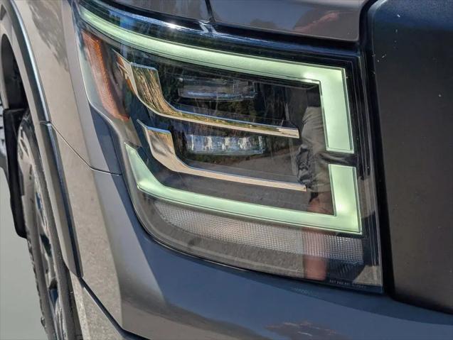 2023 Nissan Titan Crew Cab PRO-4X 4x4
