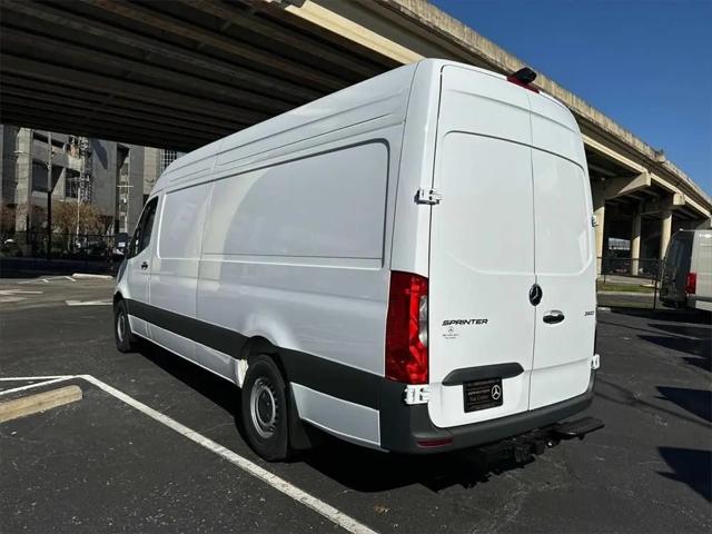 2025 Mercedes-Benz Sprinter 2500 High Roof 4-Cyl Diesel