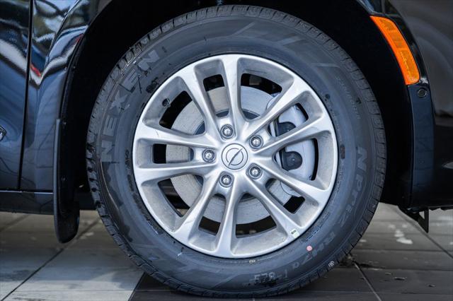 2026 Chrysler Pacifica Select AWD