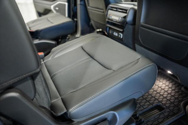 2026 Jeep Grand Wagoneer L 4x4