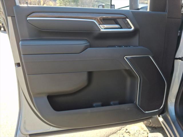 2025 Chevrolet Silverado 2500HD 4WD Crew Cab Long Bed LT