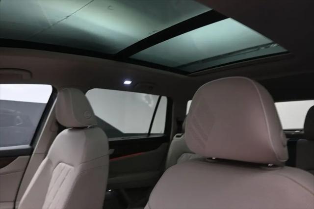 2026 Volkswagen Atlas SEL Premium R-Line