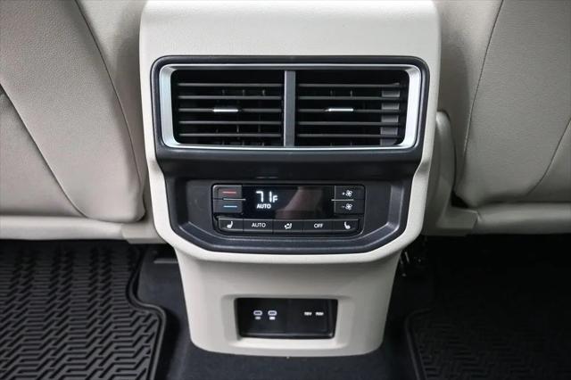 2026 Volkswagen Atlas SEL Premium R-Line