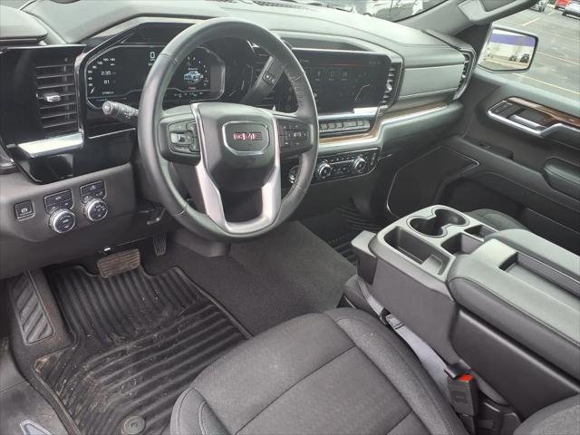 2024 GMC Sierra 1500 4WD Crew Cab Short Box Elevation with 3VL
