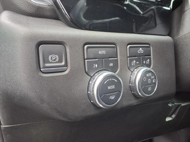 2024 GMC Sierra 1500 4WD Crew Cab Short Box Elevation with 3VL
