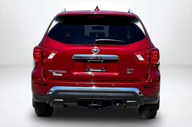 2019 Nissan Pathfinder SL