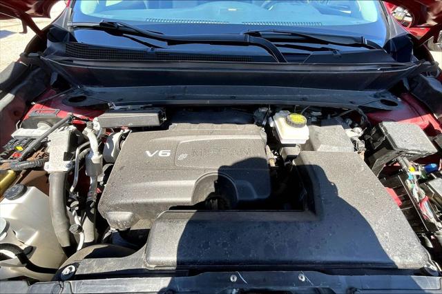 2019 Nissan Pathfinder SL